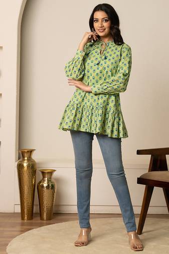 Green printed cotton top