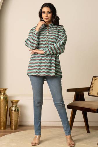 Blue printed cotton top