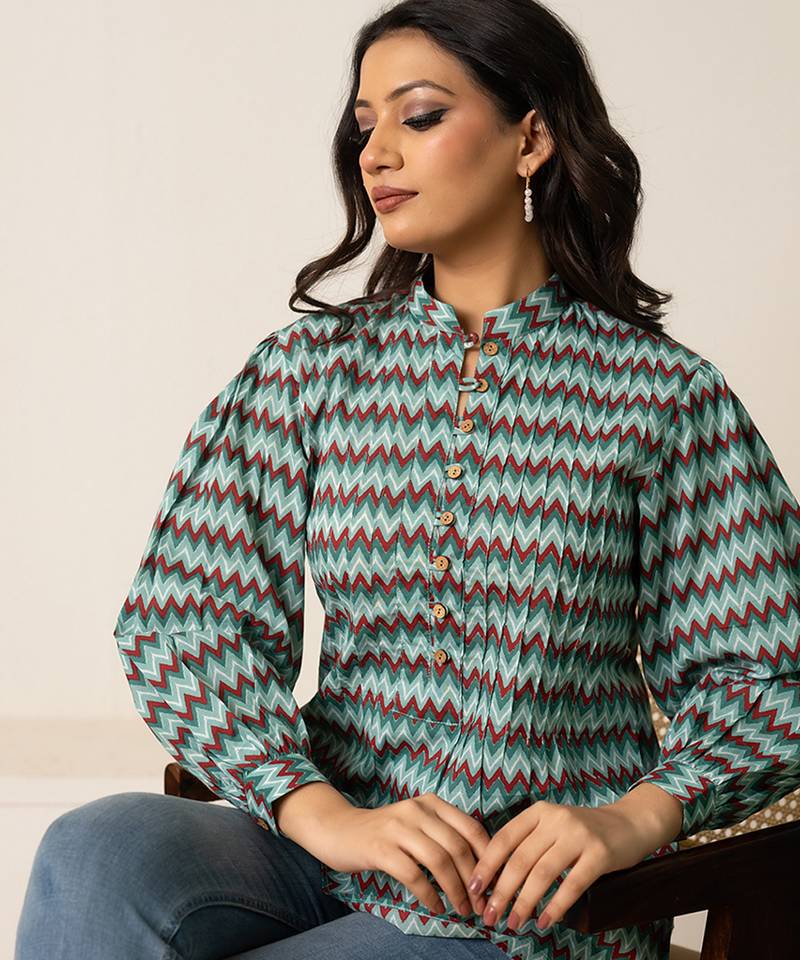 Blue printed cotton top