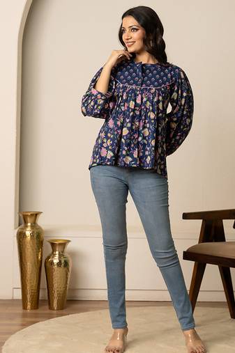 Blue printed cotton top
