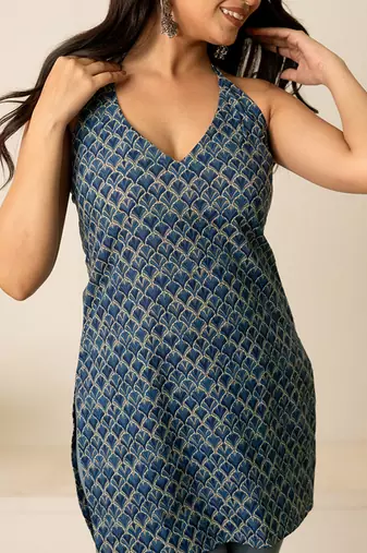 Blue woven cotton top