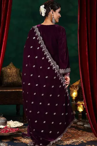 Devnoor-velvet-embroidery-work-kurti-pant