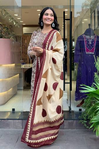 Tanya-magic-cotton-printed-kurti-pair