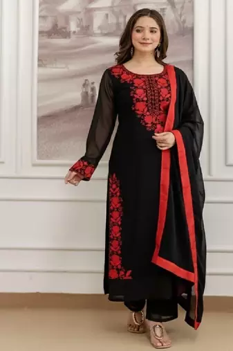 Devsofia-georgette-embroidery-work-kurti-set