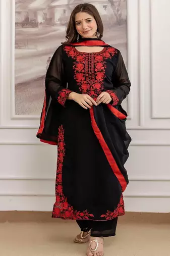 Devsofia-georgette-embroidery-work-kurti-set