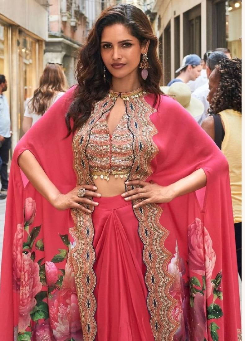 Red crepe wedding-salwar-kameez 