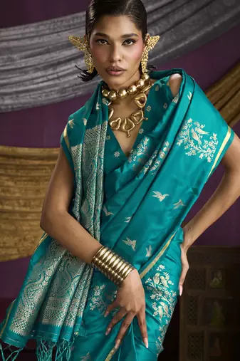 teal pure satin handloom weaving silk saree with tussle pallu