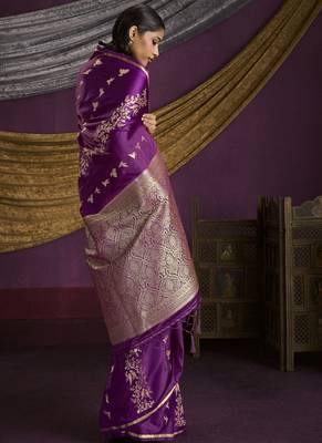 dark magenta pure satin handloom weaving silk saree with tussle pallu 3