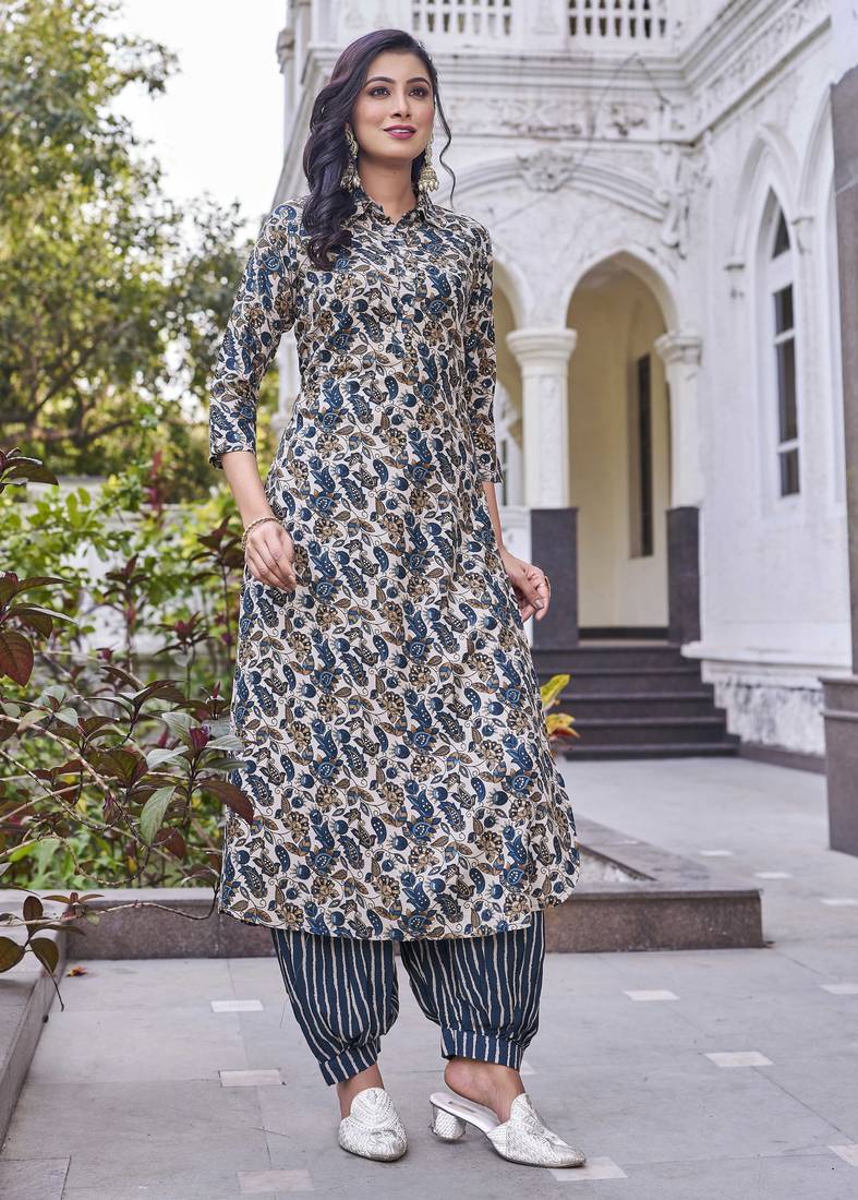 Women turquoise blue printed mandarin collar straight kurta set
