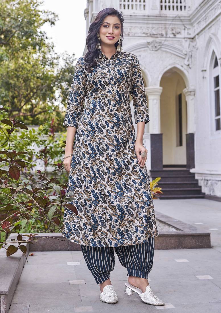 Women turquoise blue printed mandarin collar straight kurta set