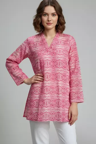 Trending floral digital print muslin silk tunic / stylish short kurti for grilish