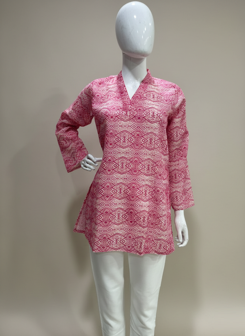 Trending floral digital print muslin silk tunic / stylish short kurti for grilish