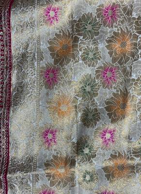 Off White Color Dola Silk Zari Weaving Wedding Saree  4