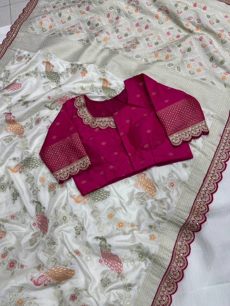 White Color Wedding Special Dola SIlk Blnd Zari Weaving Saree