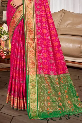 rani pink patola silk blend woven work traditional saree