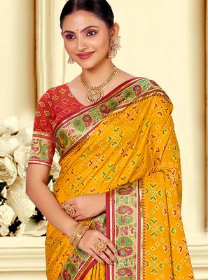 yellow patola silk blend woven work traditional saree 2