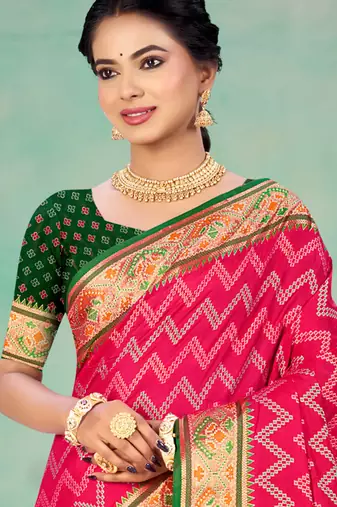 rani pink patola silk blend woven work traditional saree