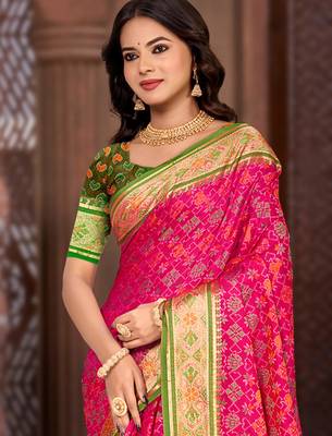 rani pink patola silk blend woven work traditional saree 2