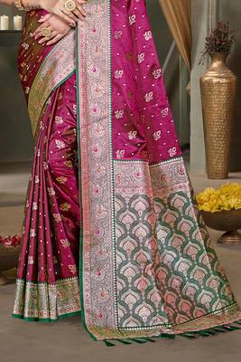 light plum silk blend woven work traditional saree 3