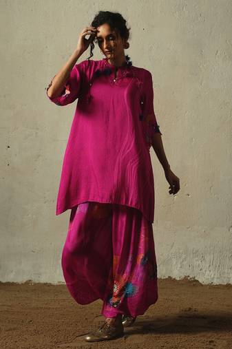 Pink embroidered chiffon kurta set