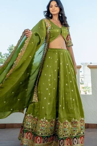 Green tissue embroidered lehenga blouse and dupatta