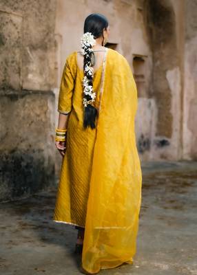 Mustard cotton silk woven kurta set 2
