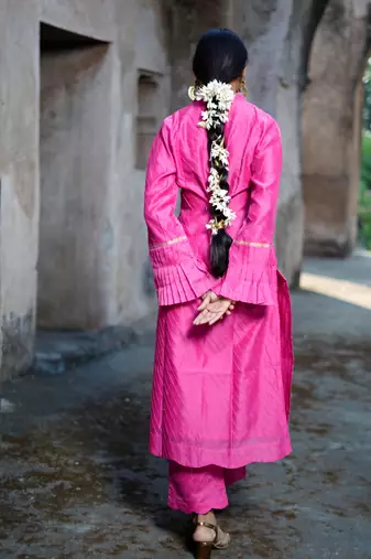 Pink cotton silk woven kurta set