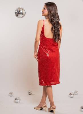 Red floral slit sequin dress 5