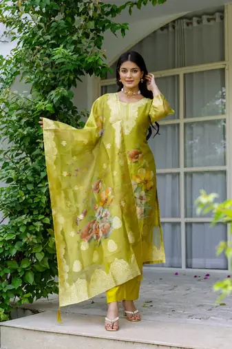 Women's Beautiful Jacquard Printed Work Organza viscose Fabric Straight Kurta Pant and Dupatta Set