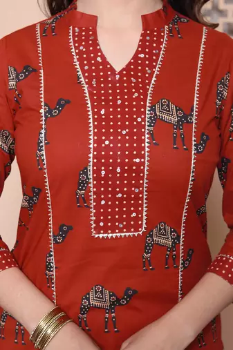  womens rust animal printed three quarter sleeves  pure cotton kurta with palazzo