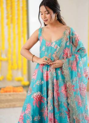 blue musline silk salwar with digital print design 2