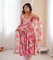 pink musline silk salwar with digital print