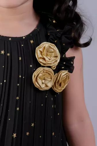 Black embroidered polyester dress