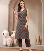 Women yellow printed straigth kurta with pyjama  set stitched