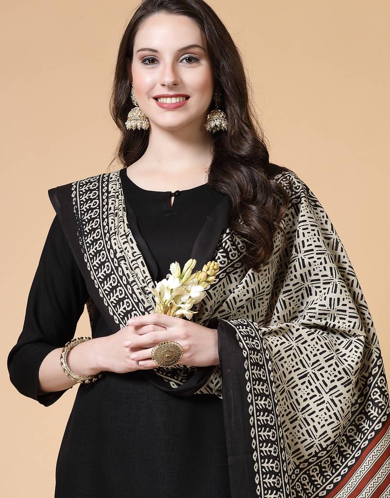 Women black solid print kurta palazzo with dupatta set stitched