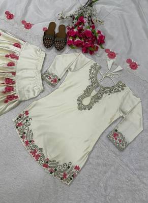 white japan satin suit with organza dupatta 5
