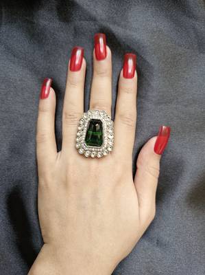 Jamila green stone studded ring 1