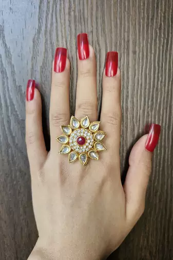 Laila kundan ring