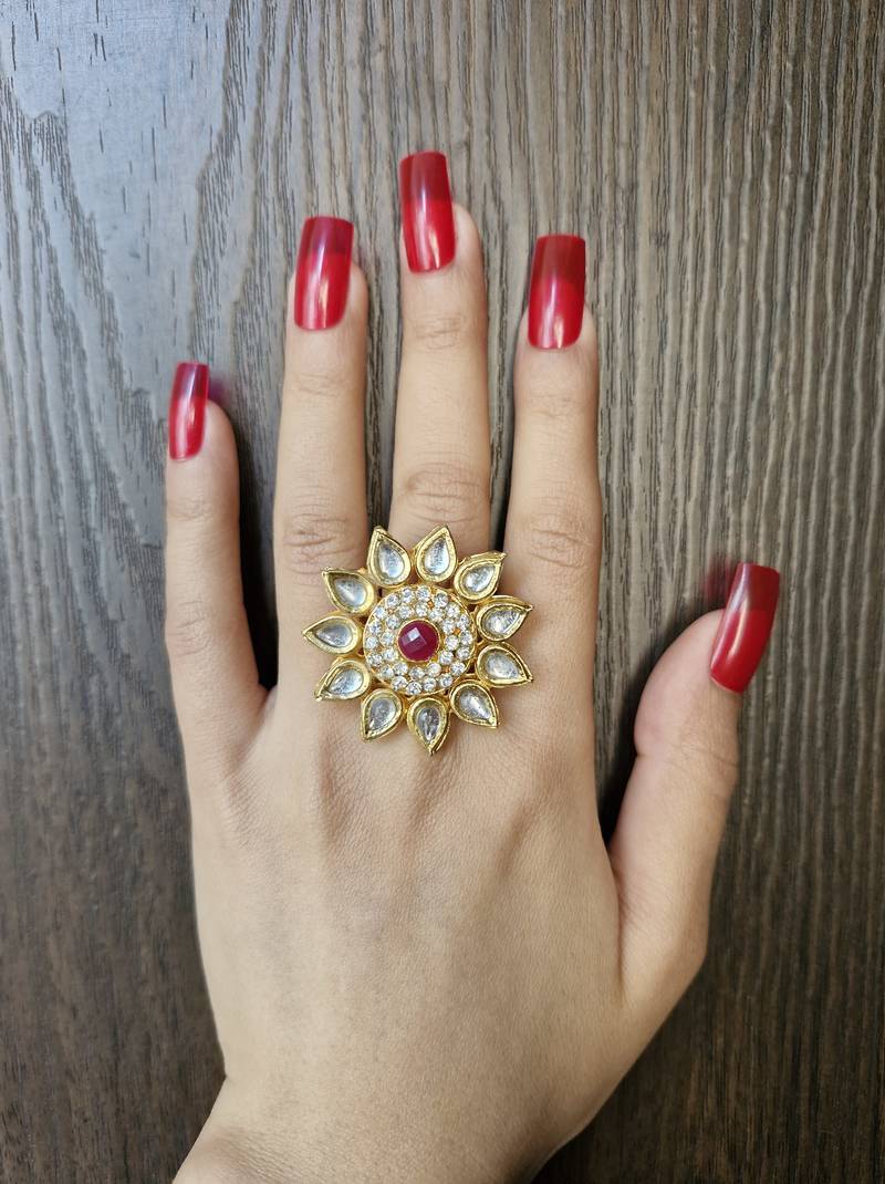 Laila kundan ring