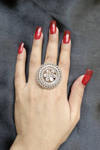 Madhavi american diamond ring