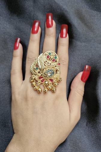 Suhana kashmiri ring with ghungroo