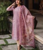 Light peach jacquard butti jacquard butti with printed dupatta kurta with dupatta