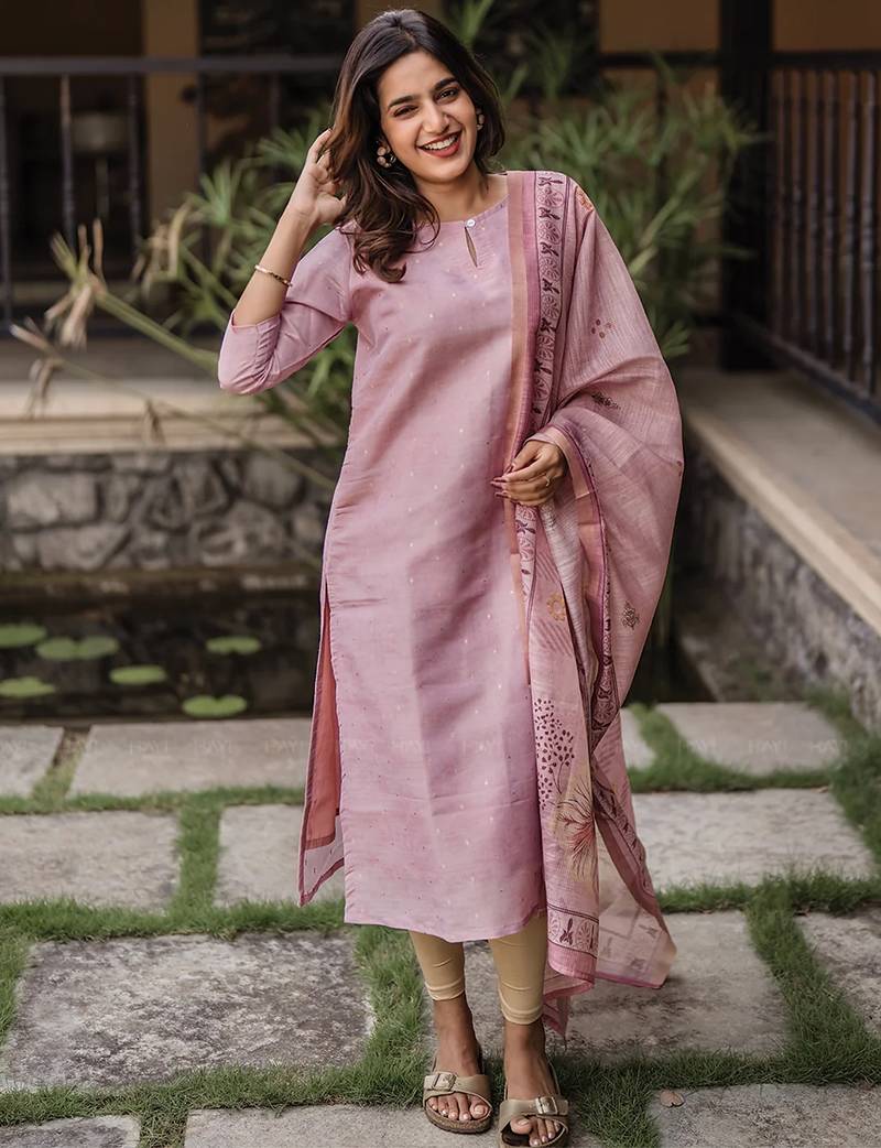 Light peach jacquard butti jacquard butti with printed dupatta kurta with dupatta