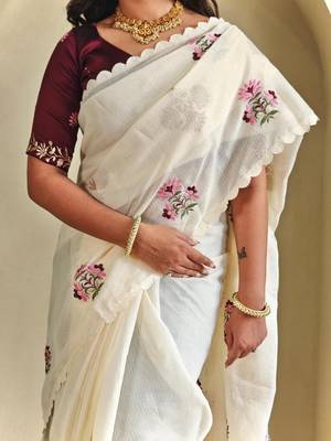 White kota doriya self weaving with embroidered saree with unstitched blouse 4