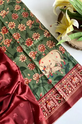 Green dola viscose digital print saree with unstitched blouse