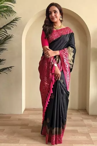 Black dual tone silk weaving saree with unstitched blouse