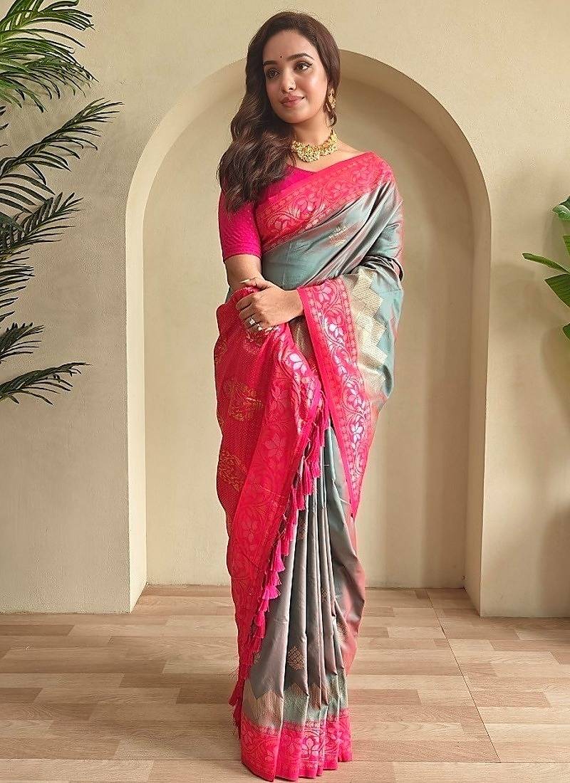 Grey dual tone silk weaving saree with unstitched blouse