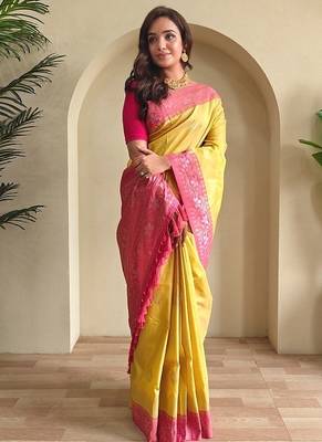 Yellow dual tone silk weaving saree with unstitched blouse 1