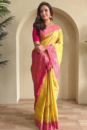 Yellow dual tone silk weaving saree with unstitched blouse