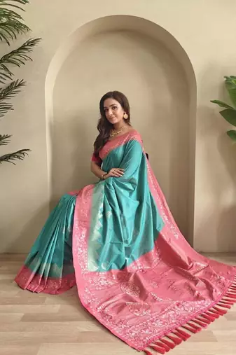 Turquoise dual tone silk weaving saree with unstitched blouse